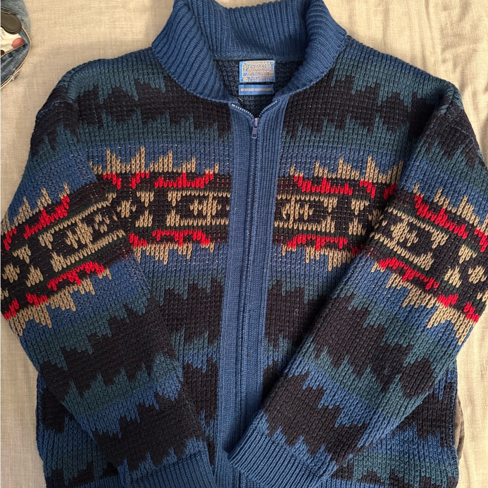 Pendleton Western Wear Men's Zip Up Sweater - Blue and Red Pattern